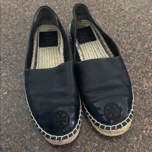Tory Burch Ladies Black Leather Logo Espadrilles-6.5